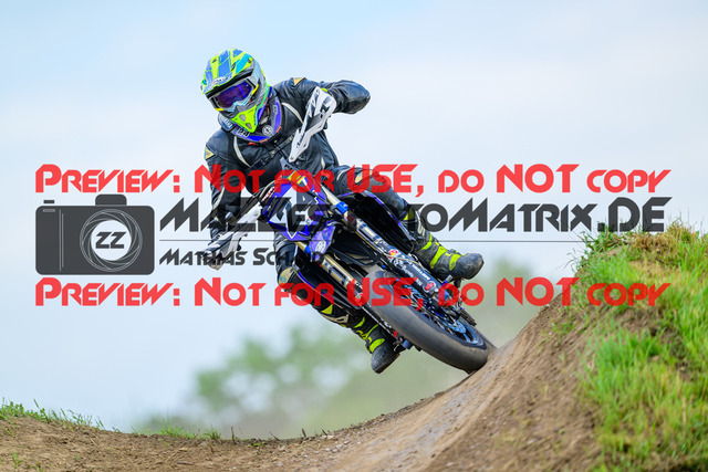 MaZZes_FotoMatrix_240622_6007705_0101 | UE40