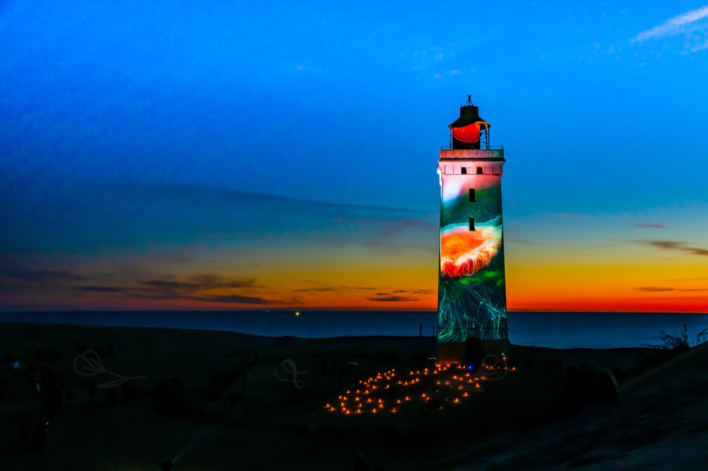 Lighthouse 1501 | Motiv Feuerqualle 2 - Realized with Pictrs.com