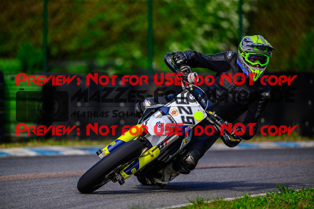 MaZZes_Fotomatrix_20250405_6007705_9645 | Fotograf Mathias Schmid
Sportfotograf,
Eventfotograf,
Hochzeitsfotograf,
Portraitfotograf