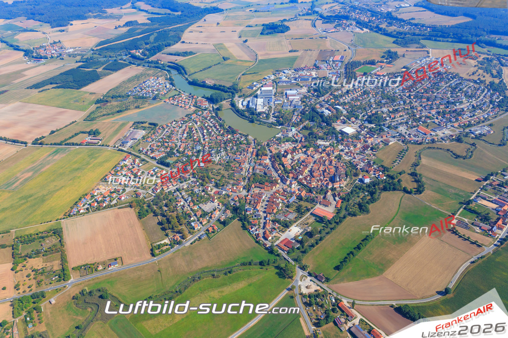 Luftbild von  Leutershausen - Luftaufnahme wurde 2016 von https://frankenair.de mittels Flugzeug (keine Drohne) erstellt - die Geschenkidee