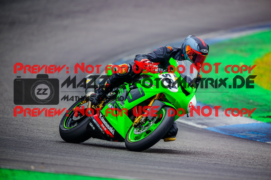 MaZZes_FotoMatrix_240614_6007705_3649 | GELB