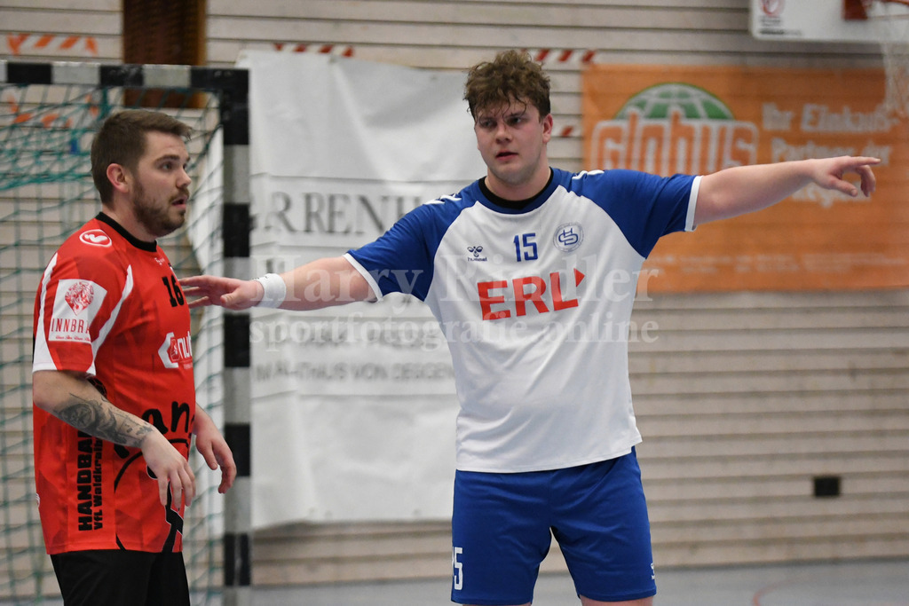 HC Deggendorf :  VfL Waldkraiburg   | Zeigt die Richtung vor Jonas  Heuer  (HC Deggendorf  #15) - Realisiert mit Pictrs.com