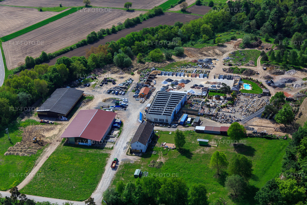 Luftbild: Palatinum Landschafts u. Gartendesign in Hagenbach im Bundesland Rheinland-Pfalz in Deutschland. Foto: IMG_078401.jpg vom 08.05.2015 durch Werner Riehm/FLY-FOTO.dePalatinum