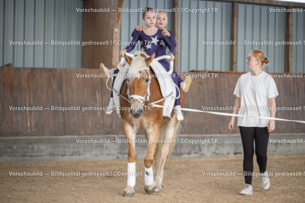 _D5A6795 | Emotionale Pferde- & People-Fotografie rund um Heidelberg, Leimen & Umgebung. Natürliche Fotos von Pferd, Mensch & Familie. Jetzt Termin sichern!