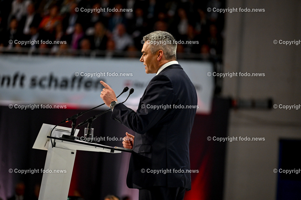 Der Oesterreichplan_ OeVP_ Wels_ 26.01.2024-84 | 26.01.2024, Wels, AUT, ÖVP, Der Österreichplan, im Bild BK Karl Nehammer (VP, Bundeskanzler)