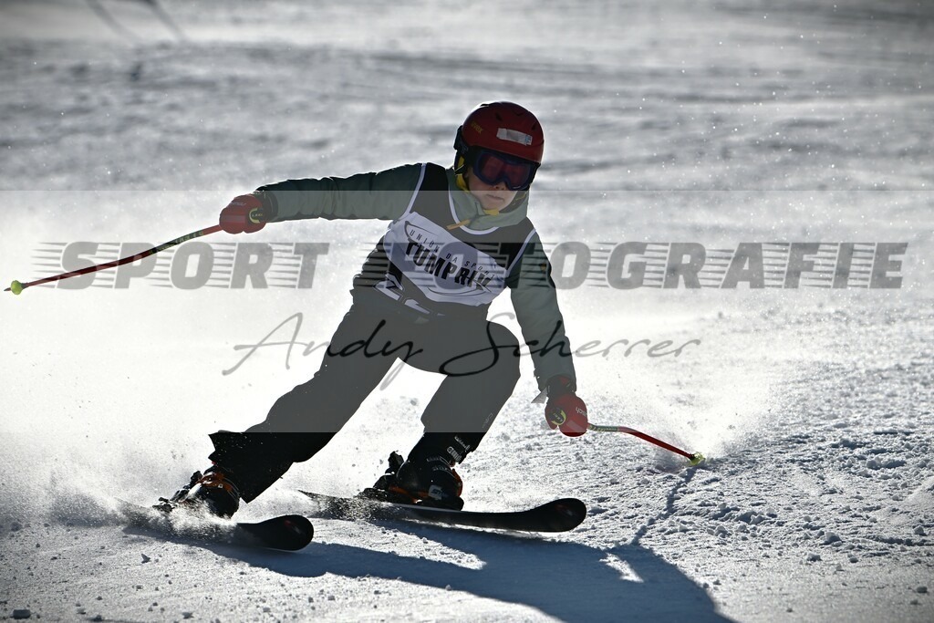 DSC_8478 | Kaufen Sie Sportbilder im Onlineshop von Andy Scherrer Sportfotografie. Faszinierende Bilder von Sportevents aus der ganzen Schweiz. Fussball, Frauenfussball, Unihockey, Handball, Schwingen und weiteren Sportarten. - Realisiert mit Pictrs.com