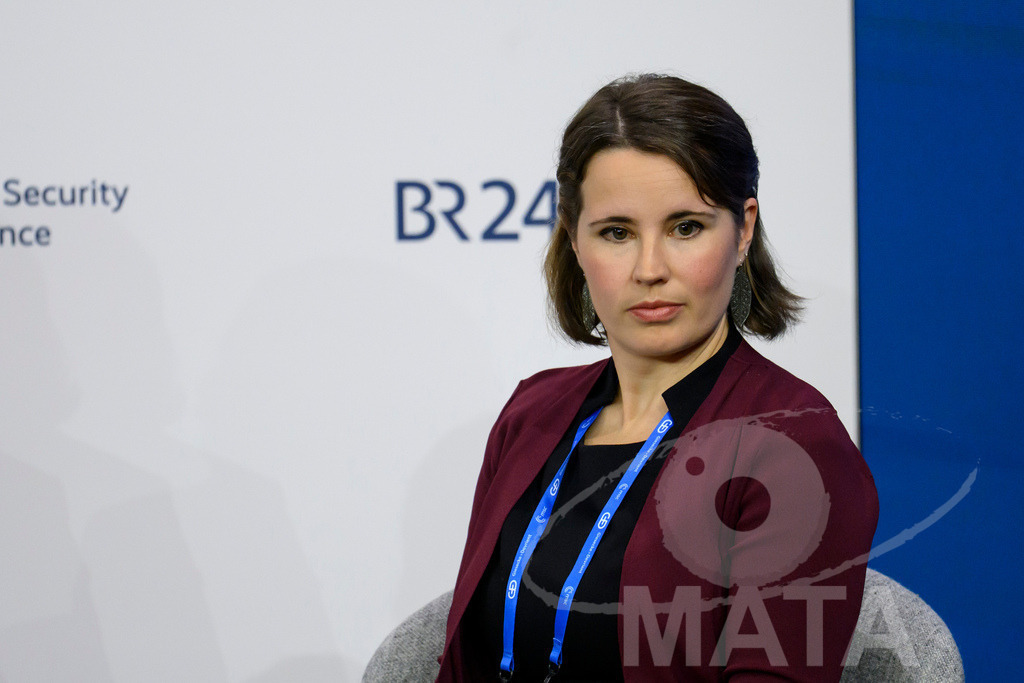 _DWA6575 | MATA IndoCon - Realisiert mit Pictrs.com