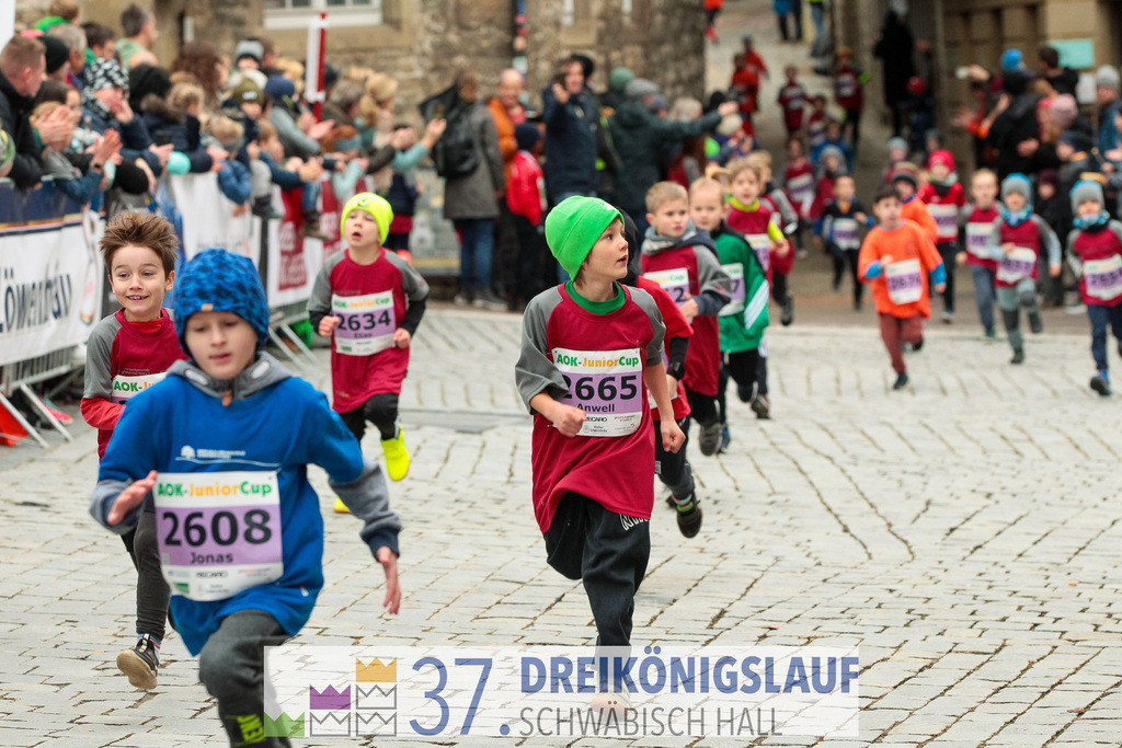 AOK JuniorCup 400m | 3Koenigslauf 2023 - Realisiert mit Pictrs.com