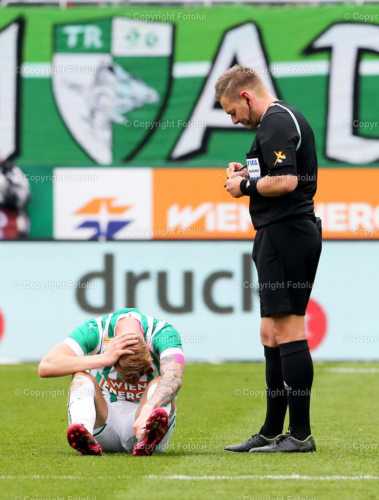 A_LUI_09042023_14 | SPORT,FUSSBALL,ADMIRAL BUNDESLIGA SK RAPID WIEN- AUSTRIA KLAGENFURT 09.04.2023 IM BILD:  SCHIEDSRICHTER MANUEL SCHUETTENGRUBER  FOTO:FOTOLUI/MW
