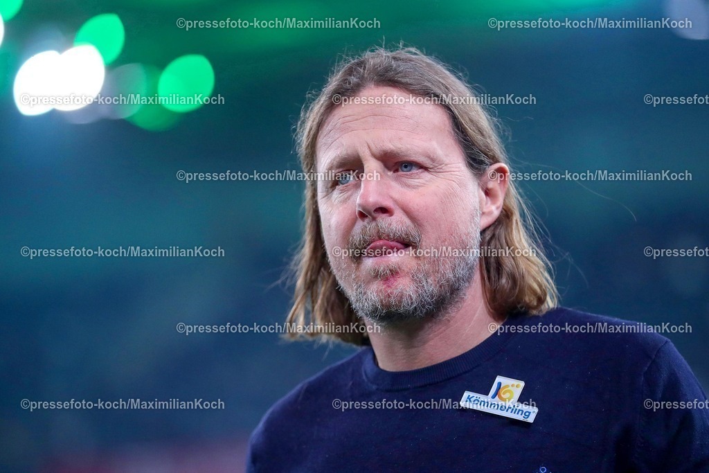 BMG07032501007 | 07.03.2025, Fußball, Borussia Mönchengladbach - 1.FSV Mainz 05, 1. Fußball Bundesliga, Borussia-Park, Saison 2024 2025: Cheftrainer Bo Henriksen (Mainz05)DFB regulations prohibit any use of photographs as image sequences and or quasi-video.