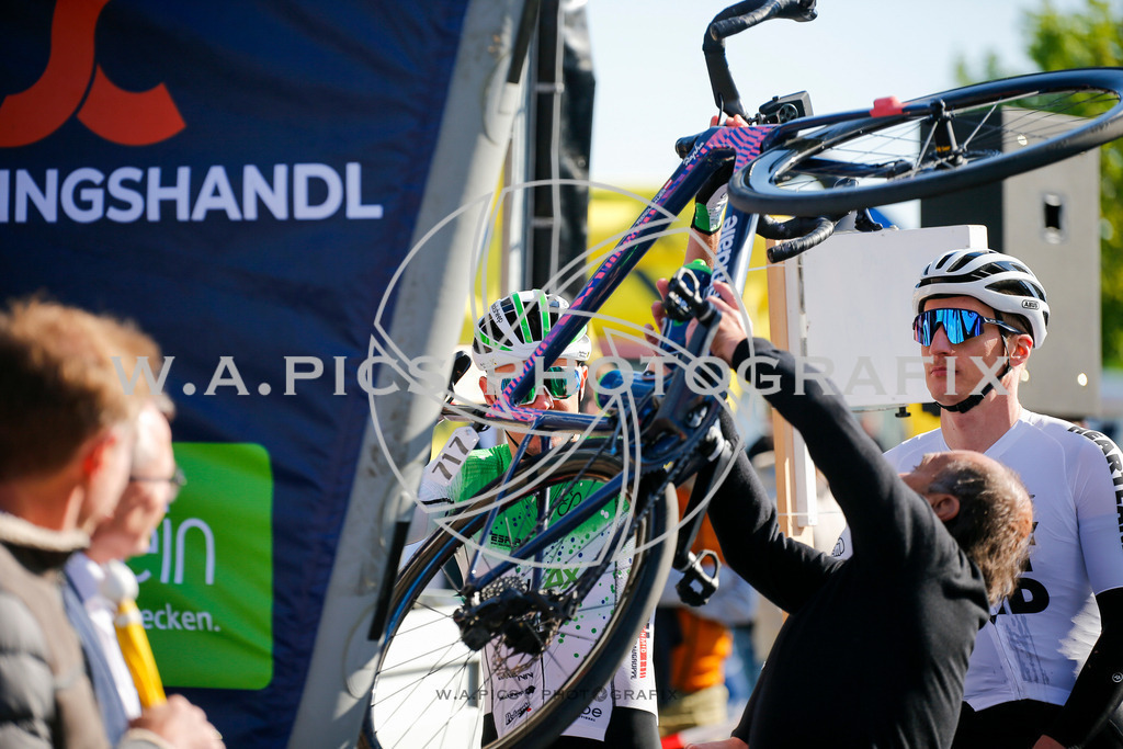 ..... | WELS, AUSTRIA, 27.April 24, 63 RAIFFEISEN KIRSCHBLÜTENRENNEN, Image shows: Photo: WAPICS / Andreas Willdoner