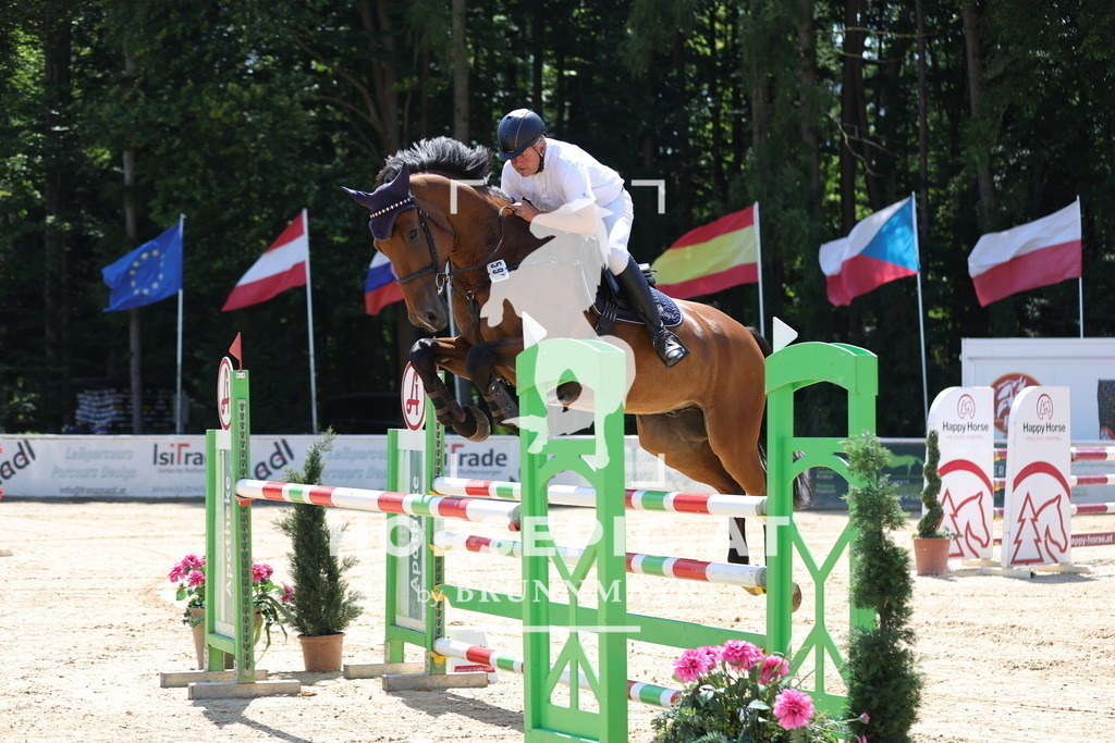 0P6A6805 | Willkommen bei Brunnmayr - Design & Fotografie – Ihrem Spezialisten für Reitturniere und Pferdeveranstaltungen in Oberösterreich, Salzburg und Bayern! Seit über 17 Jahren sind wir leidenschaftlich dabei.