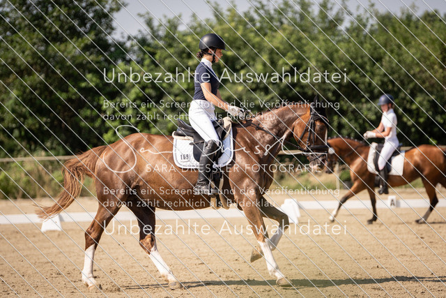 SD_Verl_06221 | saradresslerfotografie - Realisiert mit Pictrs.com