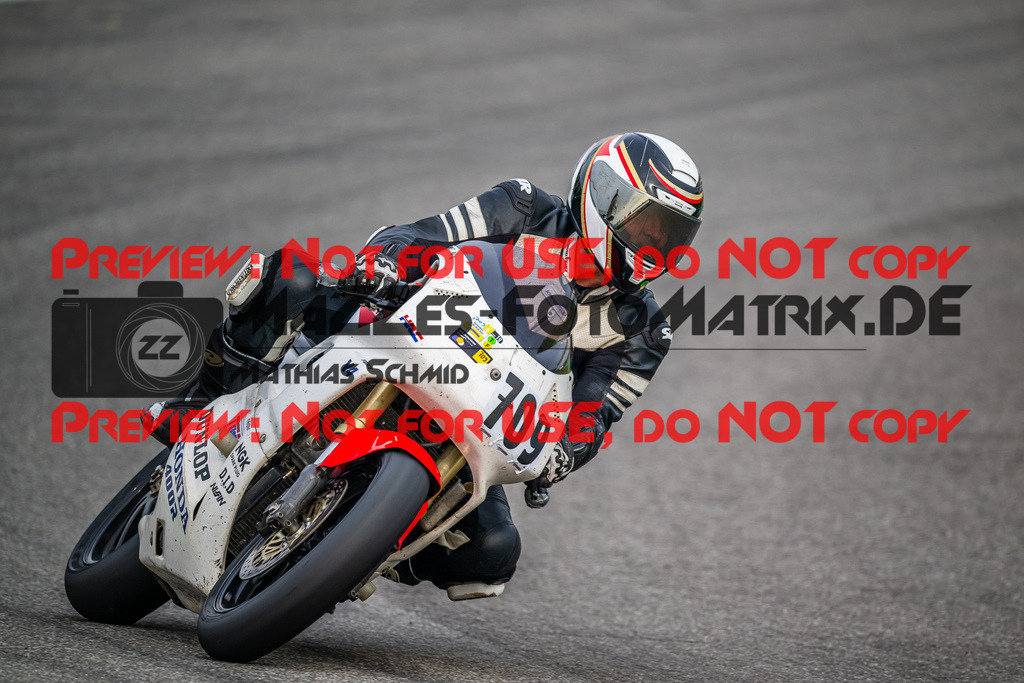 MaZZes_Fotomatrix_20240317_6007705_4555 | Fotograf Mathias Schmid
Sportfotograf,
Eventfotograf,
Hochzeitsfotograf,
Portraitfotograf