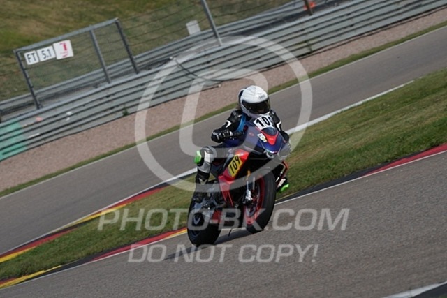 2024_08_26_PBK_14190 | Sportfotografie; SlowMotion; Video; Rennstrecke; Hafeneger; Speer; Racing; RSE; BMW; CBO; Trackday; Motorsportarena; Hockenheimring; Brno; Most; Barcelona; Valencia