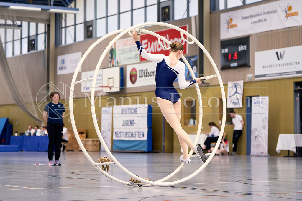 B-DSC00191 | Professionelle Sportfotografie in Hamburg, Schleswig-Holstein und Niedersachsen – spezialisiert auf Rhönrad, Geräteturnen, Leistungsturnen und rhythmische Sportgymnastik. Bundesweite Begleitung von Rhönrad-Events. Jetzt Sport-Fotos - Realisiert mit Pictrs.com