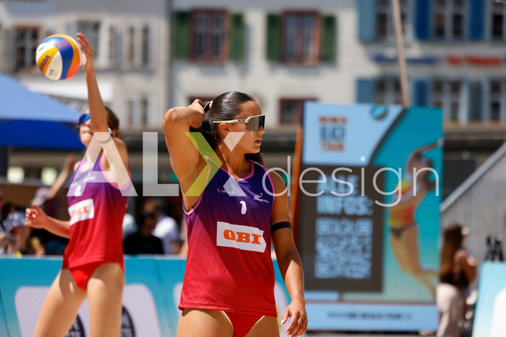 Obi BeachTour 2026 - Basel | BASEL, SWITZERLAND - JULY 18: ZOÉ FLÜCKIGER (SUI) during the Obi BeachTour 2026 match between BOSSART / ABBÜHL (SUI) and FLÜCKIGER / DEMIERRE (SUI) at Barfüsserplatz on July 18, 2026 in Basel, Switzerland. - Realisiert mit Pictrs.com
