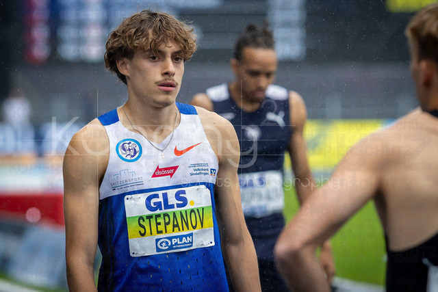 Deutsche Leichtathletik-Meisterschaften; Bochum-Wattenscheid, 26.07.2026 | Deutscher Meister über 800m: Alexander Stepanov (VfL Sindelfingen); Deutsche Leichtathletik-Meisterschaften am 26.07.2026 im Lorheide-Stadion, Bochum-Wattenscheid (Nordrhein-Westfalen).