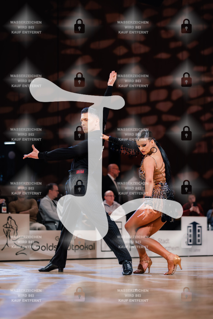 Goldstadtpokal 2025 - WDSF World Open Latin 5th (27) Razvan Dumitrescu _ Jacky Joos (Schwarz Weiß Club Pforzheim)-2025-01-25-8007 | Webshop for digital downloads and prints of dance sport, event & show photographer Julian Link - Realisiert mit Pictrs.com