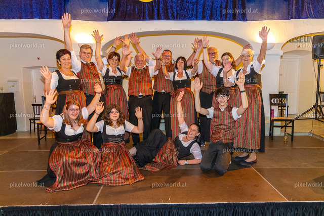 Sonne, Monde und Sterne - A-Capella-Chor Feldkirchen | Bildershop von pixelworld.at - Realisiert mit Pictrs.com