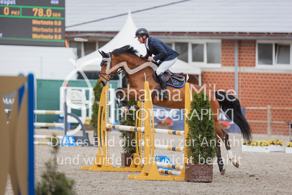 250506_Mühlen_SprPf-A2-260 | Deine schönsten Turniermomente als professionelle Fotos! Entdecke hochwertige Pferdesport-Fotografie im Online-Shop. Jetzt Fotos finden & bestellen!
