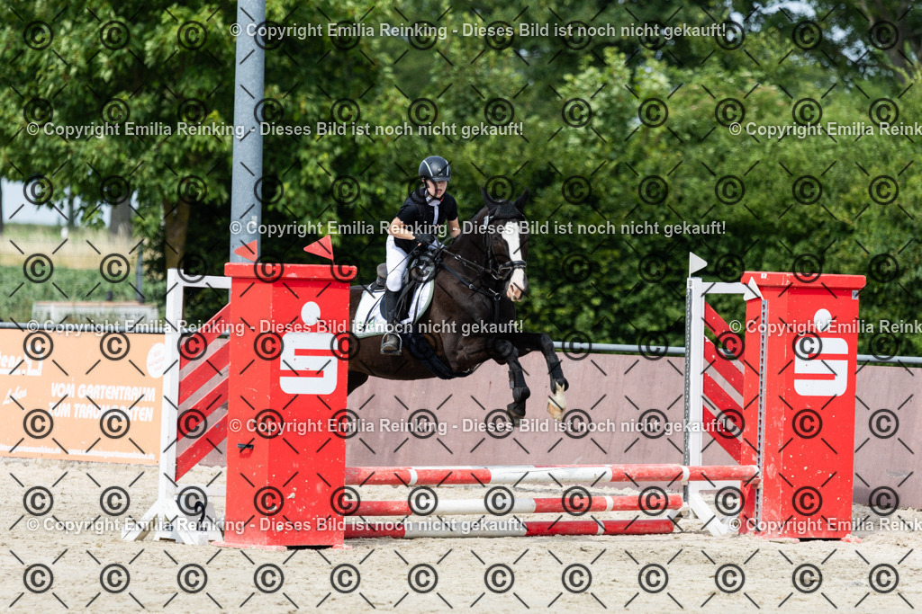 CL5A4184 | Emilia Reinking Fotografie - Realisiert mit Pictrs.com