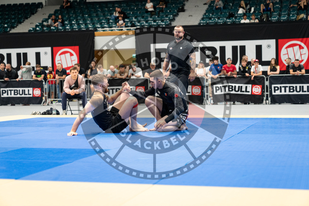 20230311PBB5120 | Maernum Tom vs Tugulea Critian compete during the ADCC Central European Open Competition in the Arena Ursyniow in Warsaw, Poland, on June 17, 2023.