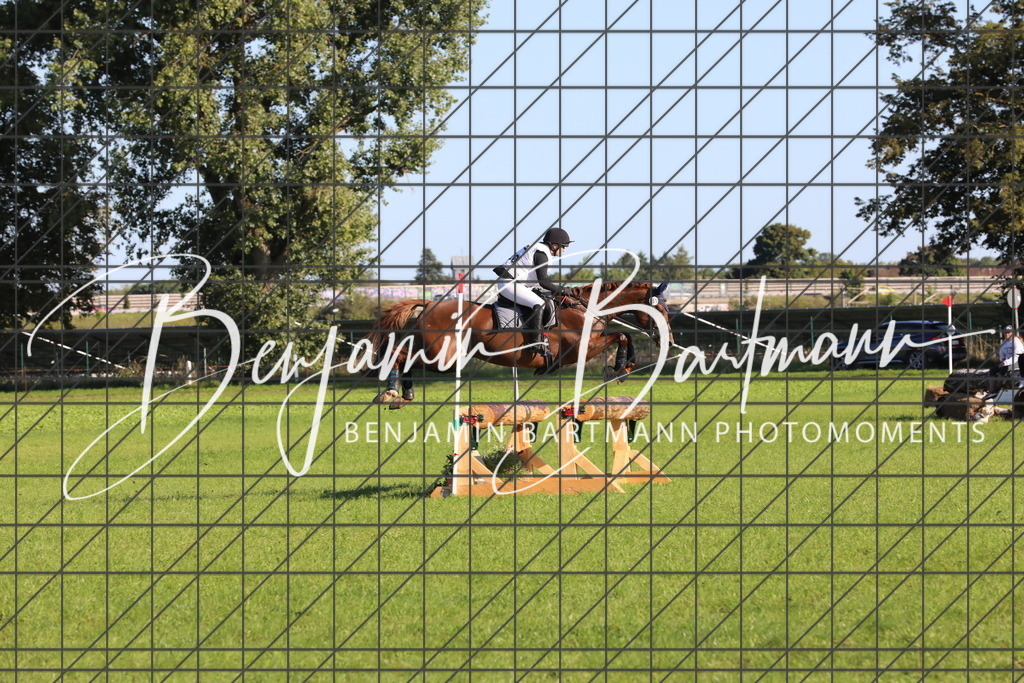 AZ2A1439 | Benjamin Bartmann Photomoments