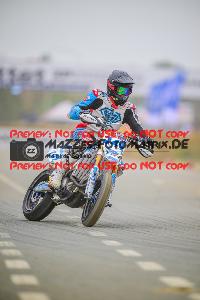 MaZZes_Fotomatrix_20251010_6007705_0201 | S5