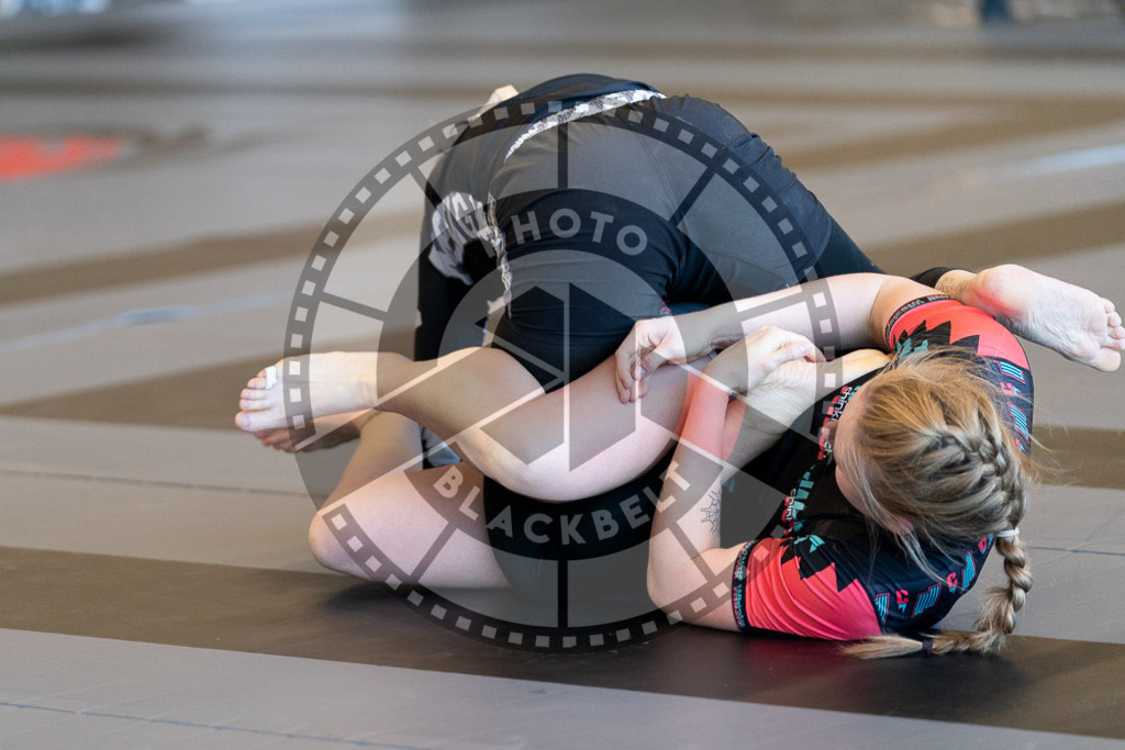 20250329PBB3894 | Fighters compete during the International Luta Livre (ILLCS) Germany IX Spring 2025 Competition spring on March 29, 2025 in Hannover, Germany.© Chiara Dazi