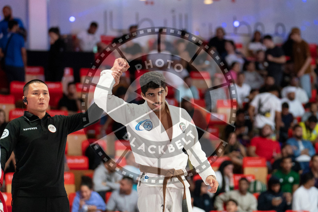 20231109PBB5486 | Fighters compete during the AJP World Professional Championship in the Mubadala Arena in Abu Dhabi, Arab United Emirates, on November 9, 2023.