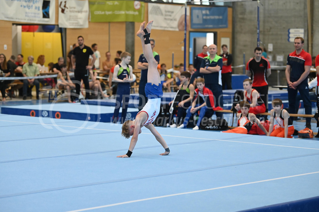 104. Zürcher Kunstturnertage Neftenbach - 14. May 2022 | 104. Zürcher Kunstturnertage Neftenbach
Turnhalle Ebni, Neftenbach
Programm 3/4 (P3/P4)
Bild: Sportfotografie Markus Aeschimann | www.markus-aeschimann.ch - Realisiert mit Pictrs.com