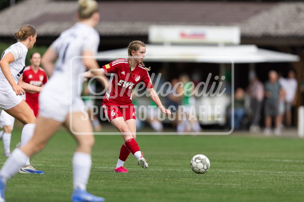 Fußball I Frauen I Testspiel I SpVg Aurich - DJK Arminia Ibbenbüren I 15339 | realhellocedii - Realisiert mit Pictrs.com