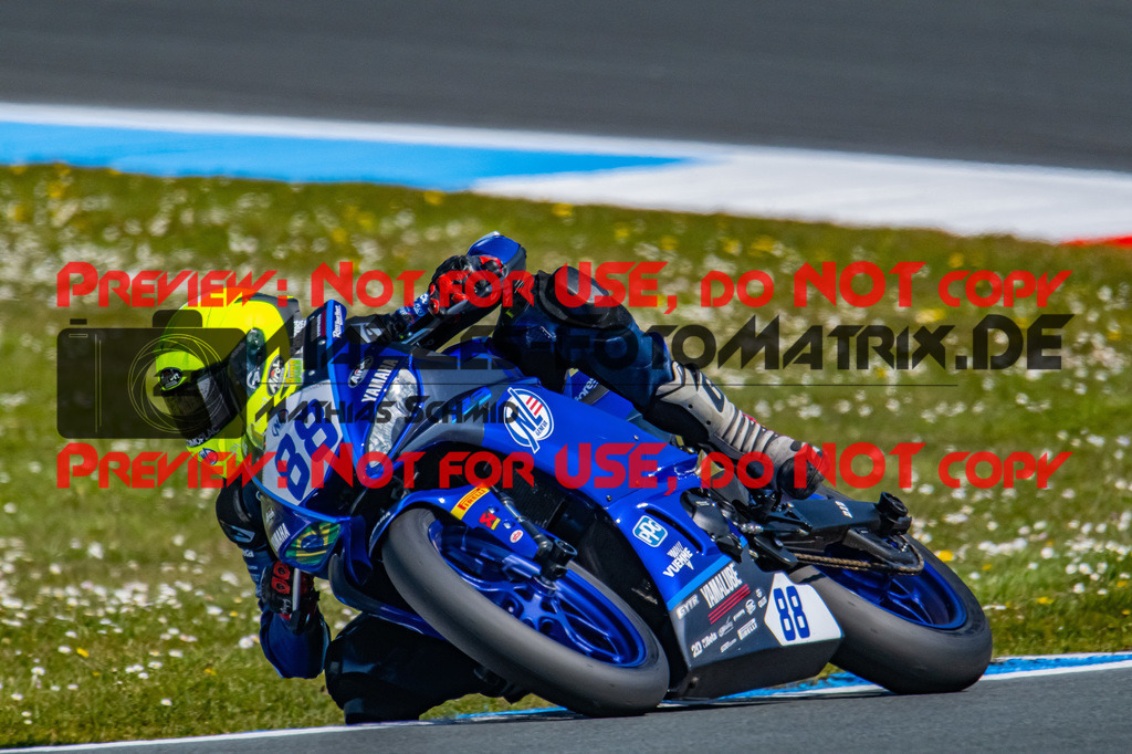 MaZZes_Fotomatrix-220423-99440 | Fotograf Mathias Schmid
Sportfotograf,
Eventfotograf,
Hochzeitsfotograf,
Portraitfotograf