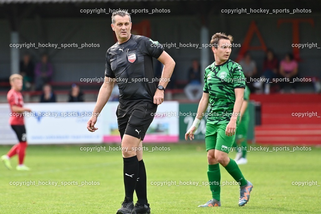 ATUS Ferlach vs. SC Landskron 14.10.202 | Messner Günter Referee, #8 Philipp Gatti