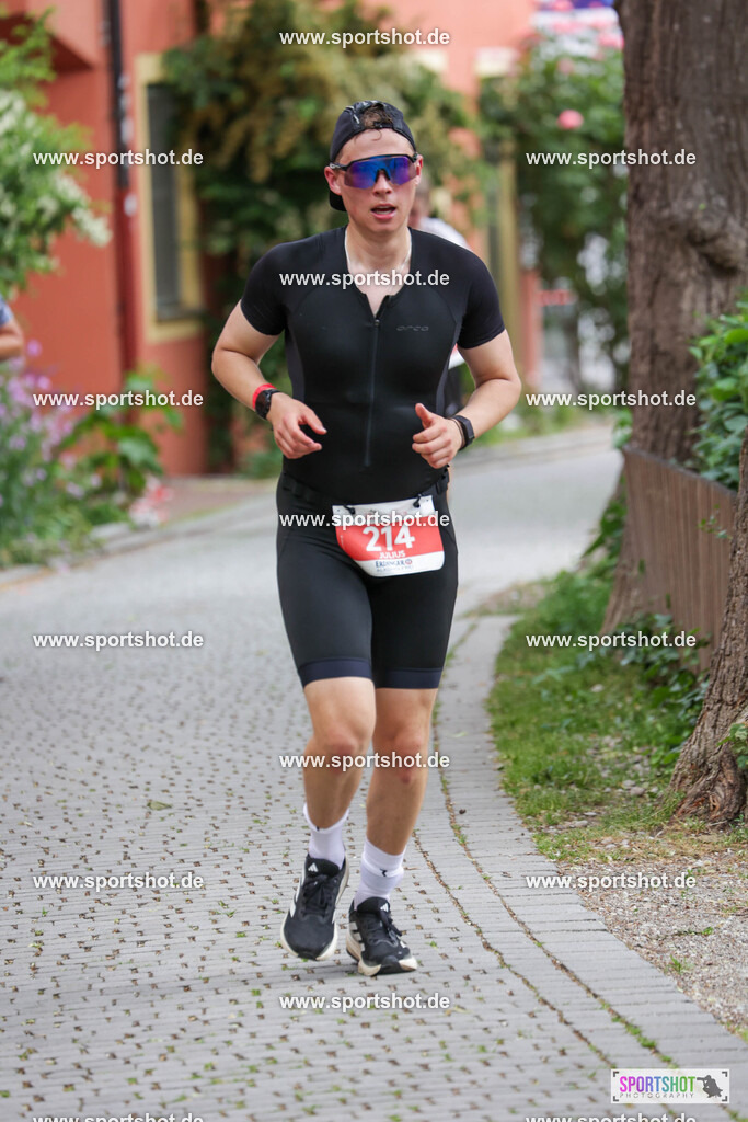 KSZ_8994 | Stadttriathlon Erding 2025. #yourpictrs #sportshot_your_pictrs @Sportshotphotography #stadttriathlonerding Copyright: www.sportshot.de