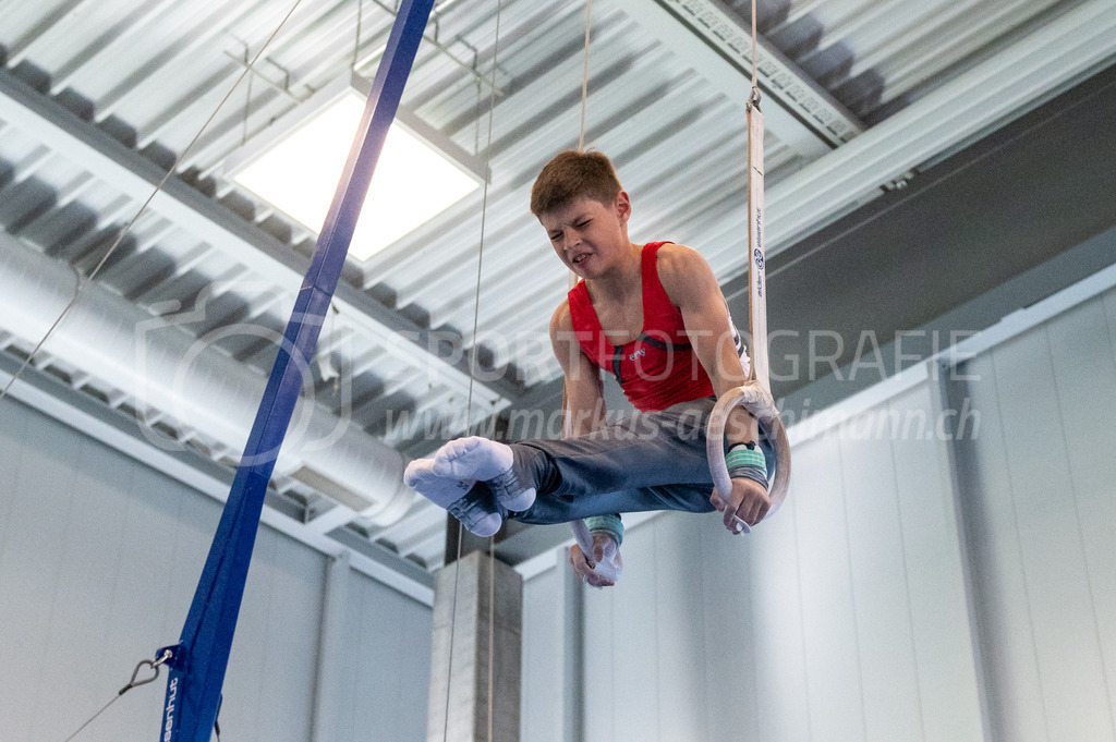 104. Zürcher Kunstturnertage Neftenbach - 14. May 2022 | 104. Zürcher Kunstturnertage Neftenbach
Turnhalle Ebni, Neftenbach
Programm 5 (P5)
Bild: Sportfotografie Markus Aeschimann | www.markus-aeschimann.ch - Realisiert mit Pictrs.com