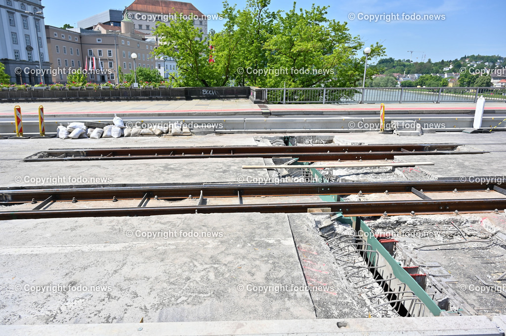Nibelungenbrücke Linz_ 22.05.2023-5 | 22.05.2023,Nibelungenbruecke Linz, AUT, Nibelungenbruecke, Bruecke, Donau, Donauuebergang, im Bild Nibelungenbruecke, Baustelle