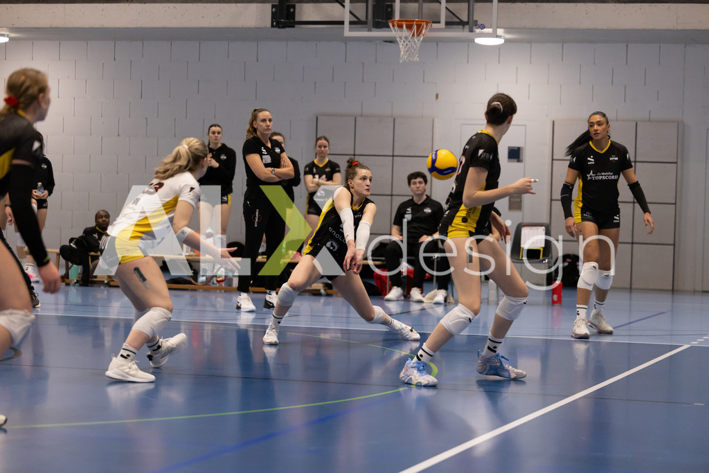 Volleyball I Frauen I Saison 2025-2026 I Volleyball NLA | Women I 1/4 Finals I  BIWI VFM - VC Kanti Schaffhausen I 01.03.2026 | 12 Coralie Varé (CH) (BIWI VFM) – Außenangriff - Realisiert mit Pictrs.com