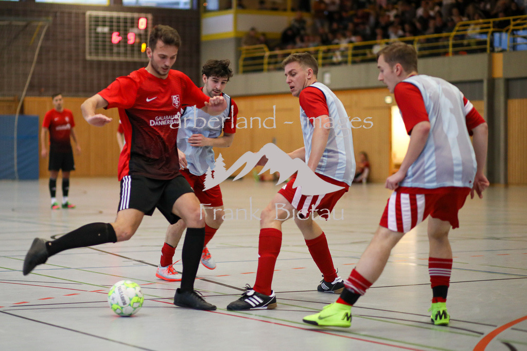 OE7A9843 | Medien- Sport- Entertainmentfotos