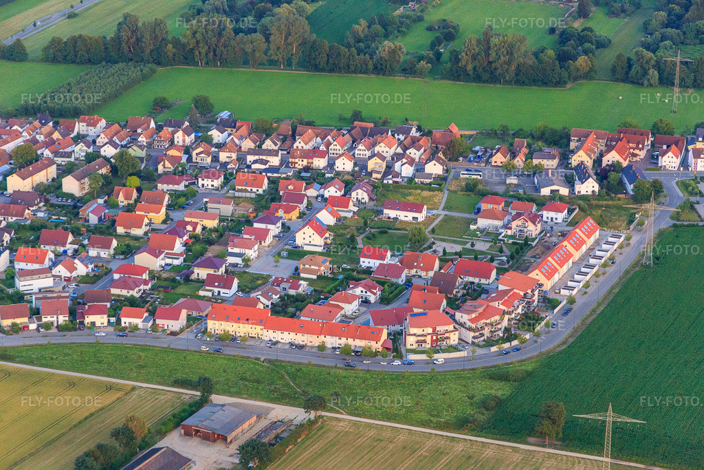 Luftbild: am Höhenweg in Kandel im Bundesland Rheinland-Pfalz in Deutschland. Foto: IMG_082859.jpg vom 25.06.2015 durch Werner Riehm/FLY-FOTO.de