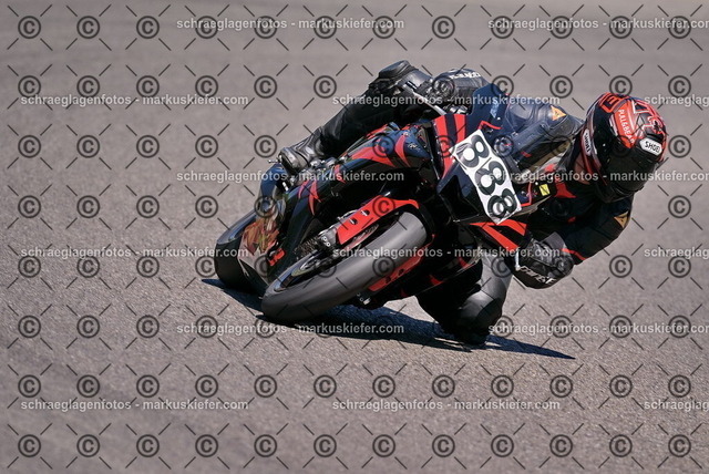 26bt04-0871 | markuskiefer.com - Realisiert mit Pictrs.com