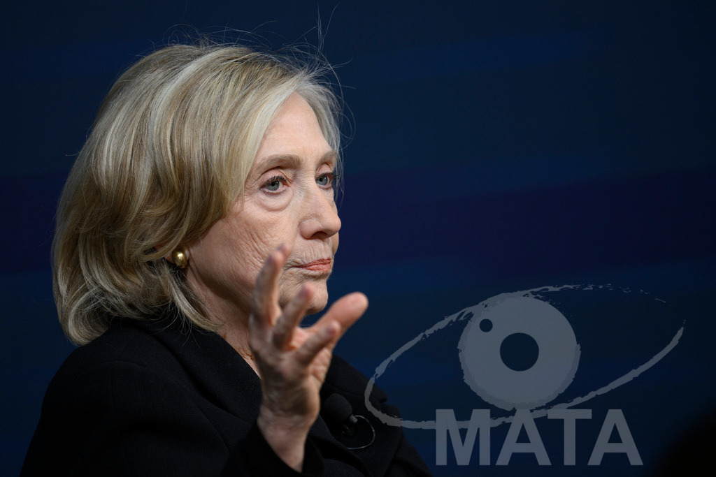 _DWA3693 | Die US-Politikerin Hillary Clinton auf der Veranstaltung Bridging Scholarship and Statecraft im Rahmen der Münchner Sicherheitskonferenz 2026. München, 13.02.2026 Bayern Deutschland  - Realisiert mit Pictrs.com