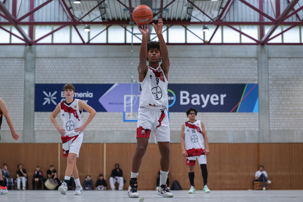 JBBL BAYER GIANTS vs Young Lions Wuppertal-107 | Fotos von Basketballspielen aus dem Raum NRW fotografiert von Gero Mueller-Laschet und Daniel Schaefer - Realisiert mit Pictrs.com