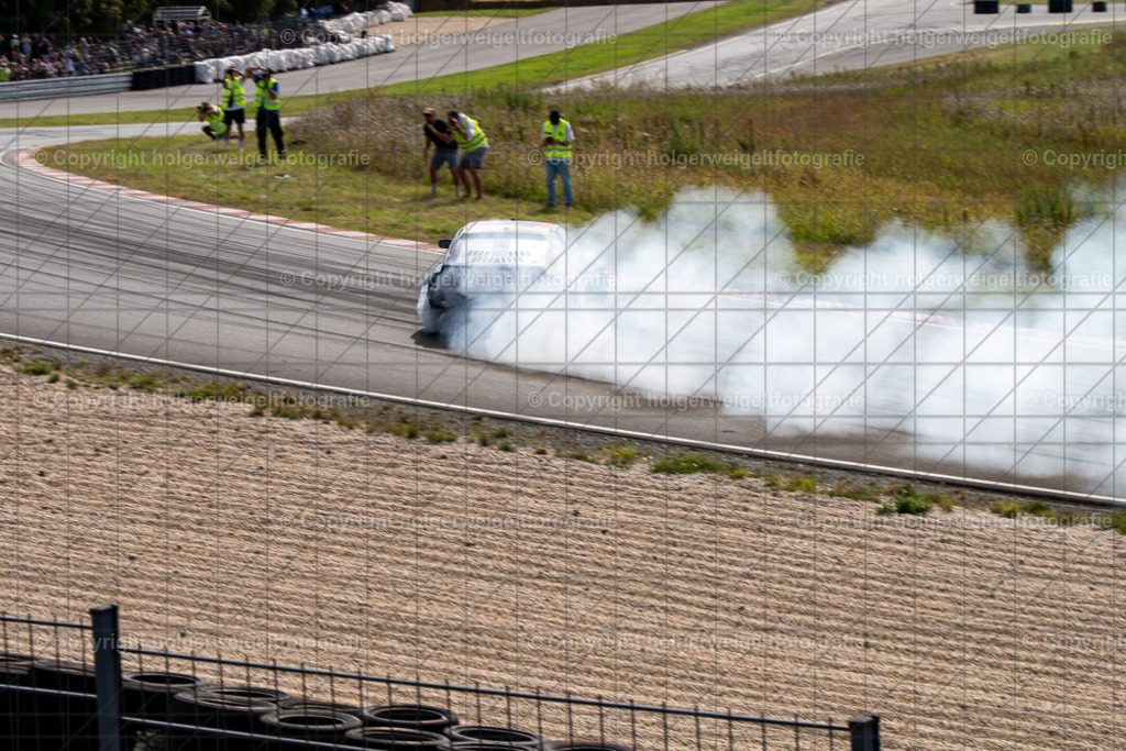 20250907114942D75_6875 | Bitte beachten!!!
Alle Fotos dieser Galerie sind nur grundbearbeitet. Im Falle eines Verkaufs, werde ich die Fotots noch mit dem nötigen Feinschliff versehen. - Realisiert mit Pictrs.com