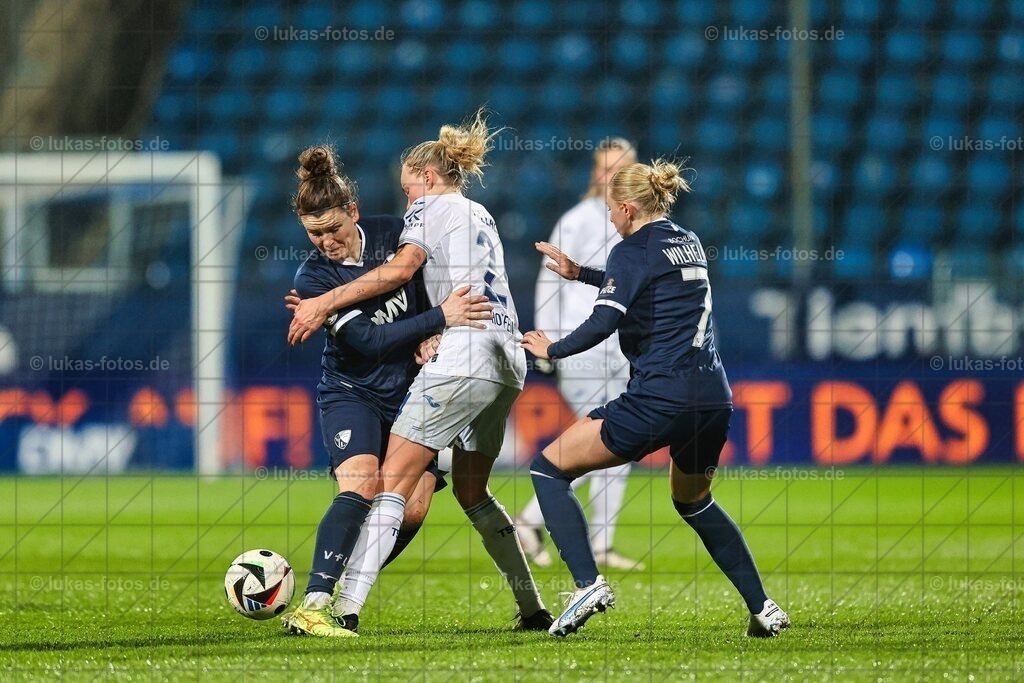 DFB-Pokal-Achtelfinale: VfL Bochum Frauen - TSG Hoffenheim 0:5 | Im Achtelfinale des DFB-Pokals der Frauen unterlag der VfL Bochum der TSG Hoffenheim aus der 1. Bundesliga mit 0:5. - Realisiert mit Pictrs.com