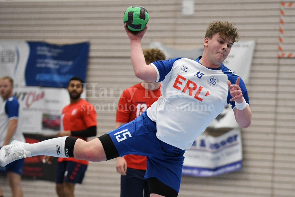 HC Deggendorf : ETSV 09 Landshut II | Jonas  Heuer  (HC Deggendorf  #15) - Realisiert mit Pictrs.com