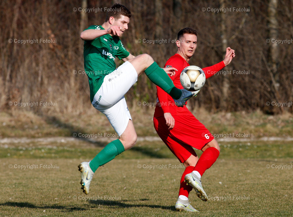 A_LUI_04032023_11 | SPORT,FUSSBALL LT1 OOE LIGA 2023 ASKOE OEDT-SC LUGSTEIN CABS FRIEDBURG 04.03.2023 IM BILD:MARCO WEBER  (OEDT) UND SIMON SOMMER (FRIEDBURG) FOTO:FOTOLUI