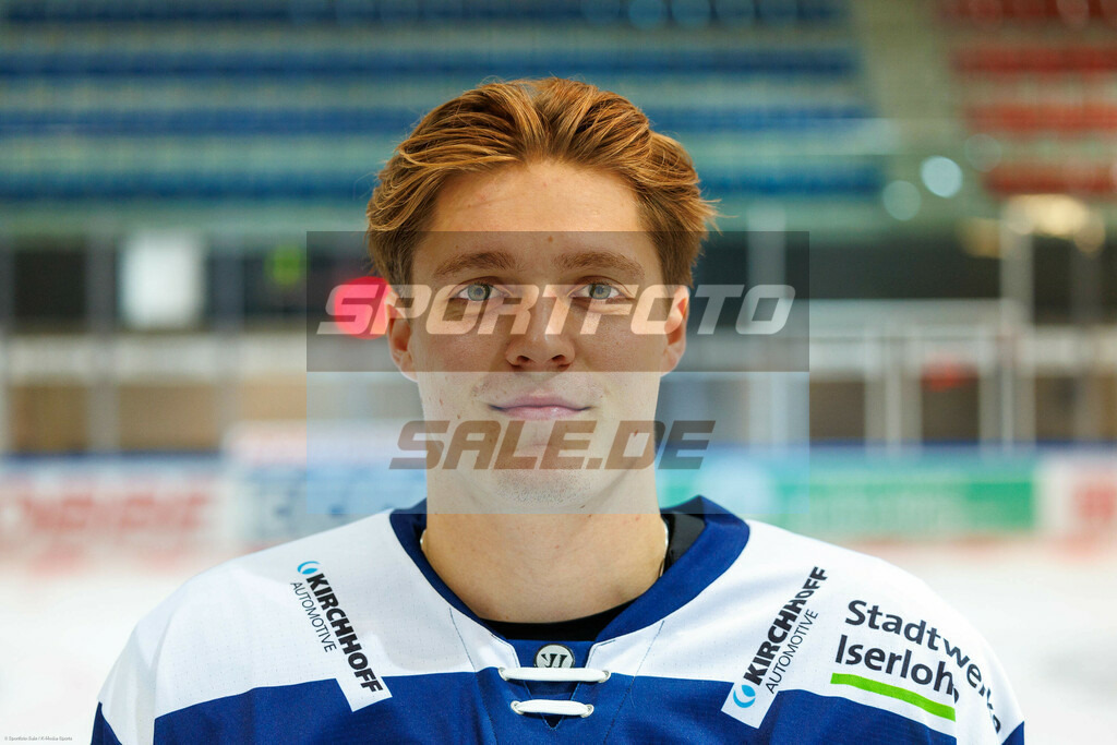 Iserlohn Roosters Teamshooting | Leonhard Korus - Realisiert mit Pictrs.com