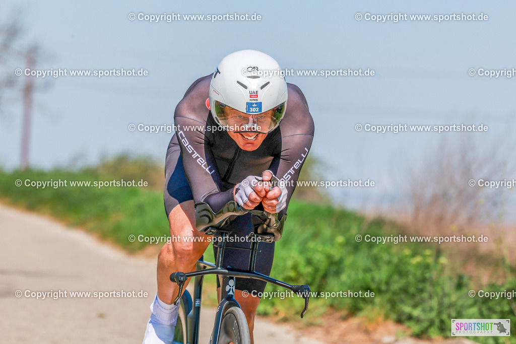 294_AR7_4033 | Neusiedlersee Radmarathon 2026@sportshot_your_pictrs #yourpictures#roadtowm2029 #nrm #neusiedlerseeradmarathon #neusiedlersee #neusiedlerseetourismus #burgenland #mörbisch #nrm26 #burgenlandtourismus #voglundco #poweredbyburgenlandtourismus #radsport #rad #marathon #ucigranfondo #visitburgenland #ucigranfondoworldseries